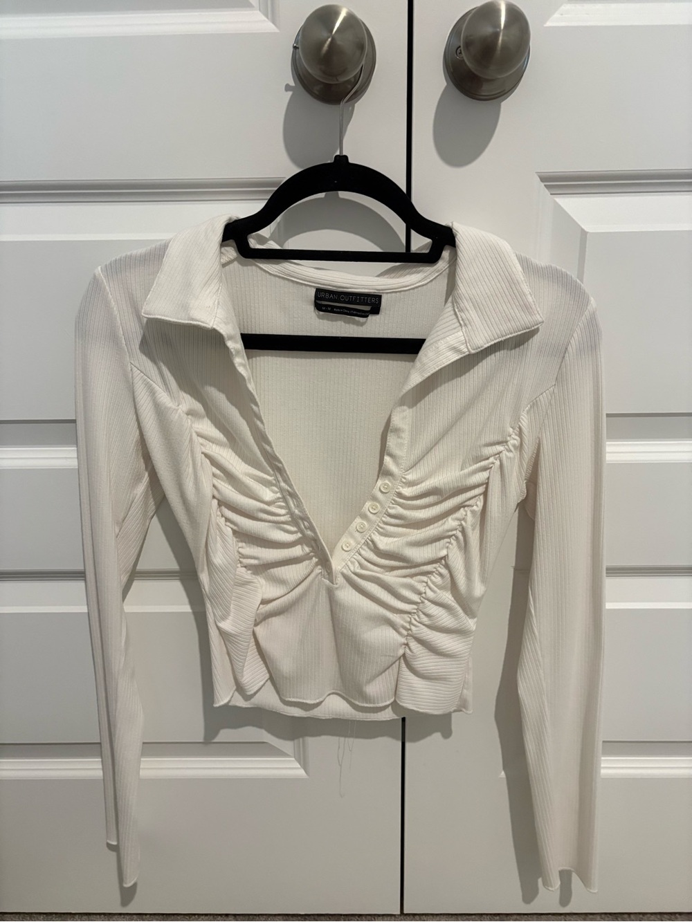 Urban Outfitters White Ribbed Ruched Long-Sleeve Top Size M